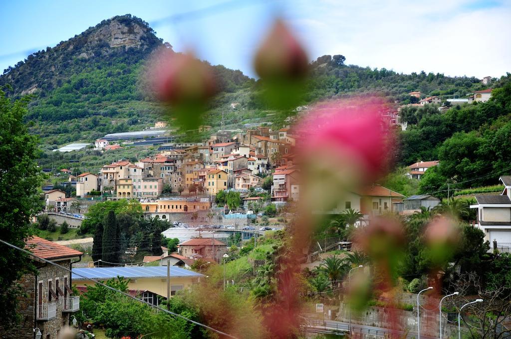 Le Rose Villa San Biagio della Cima Exterior foto