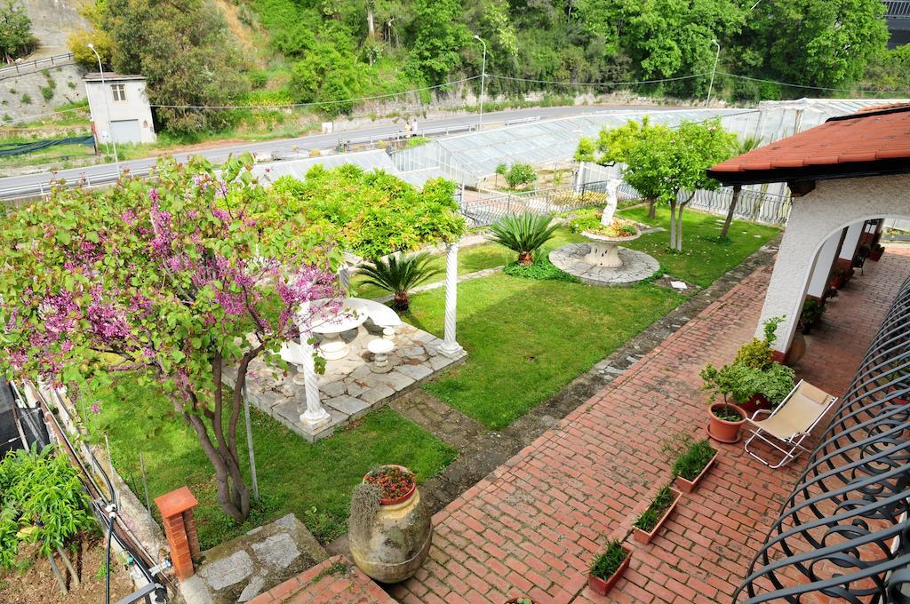 Le Rose Villa San Biagio della Cima Exterior foto